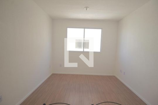 Sala de apartamento à venda com 2 quartos, 43m² em Mato Grande, Canoas