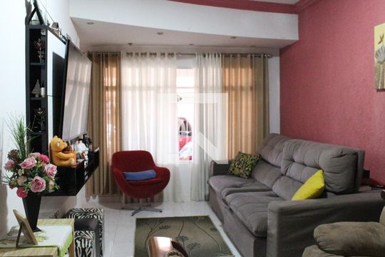Casa à venda com 3 quartos, 240m² em Vila Baruel, São Paulo