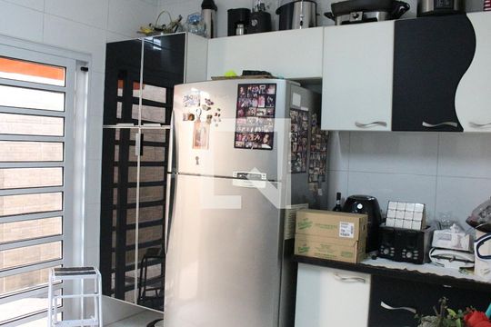 Cozinha de casa à venda com 3 quartos, 240m² em Vila Baruel, São Paulo