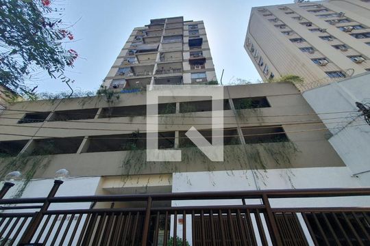 Fachada de apartamento à venda com 2 quartos, 75m² em Vila Isabel, Rio de Janeiro