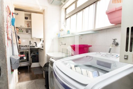 Área de serviço de apartamento à venda com 3 quartos, 97m² em Vila Olímpia, São Paulo