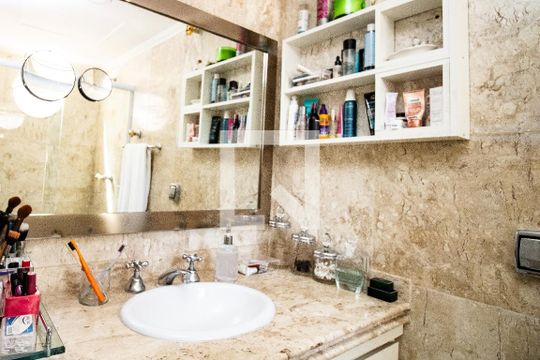 Banheiro 2 de apartamento à venda com 3 quartos, 97m² em Vila Olímpia, São Paulo