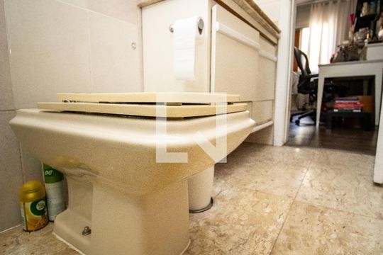 Banheiro 1 de apartamento à venda com 3 quartos, 97m² em Vila Olímpia, São Paulo