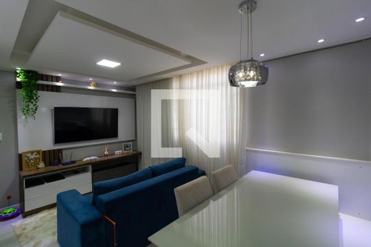 Apartamento à venda com 2 quartos, 57m² em Parque Residencial Vila União, Campinas