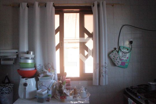 Detalhe de casa à venda com 2 quartos, 79m² em Conjunto Habitacional Vila Santana (sousas), Campinas