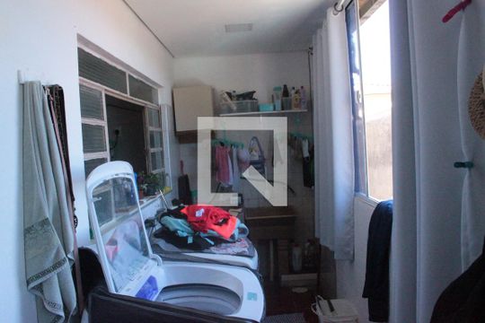 Área de Serviço de casa à venda com 2 quartos, 79m² em Conjunto Habitacional Vila Santana (sousas), Campinas