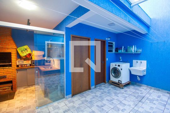 Área de Serviço de casa à venda com 3 quartos, 300m² em Parque Colonial, São Paulo