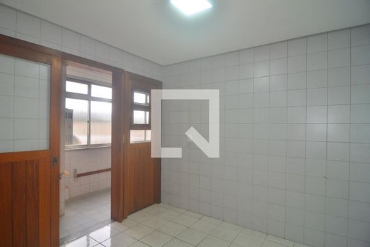 Cozinha de apartamento para alugar com 4 quartos, 126m² em Marechal Rondon, Canoas