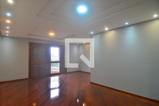 Apartamento para alugar com 4 quartos, 126m² em Marechal Rondon, Canoas