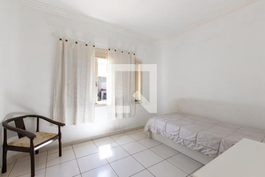 Quarto 1 de casa à venda com 3 quartos, 226m² em Parque Cruzeiro do Sul, São Paulo