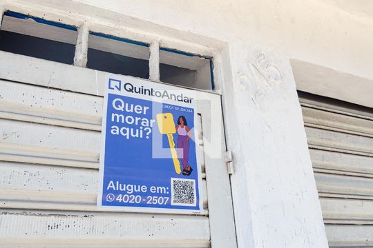 Fachada de casa para alugar com 2 quartos, 100m² em Vila Guarani (z Sul), São Paulo