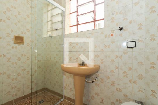 Banheiro de casa à venda com 4 quartos, 200m² em Vila Mariana, São Paulo
