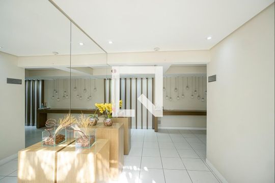 Hall de Entrada de apartamento à venda com 2 quartos, 55m² em Vila Prudente, São Paulo