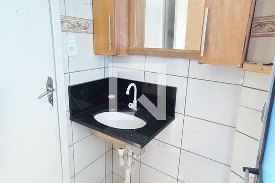 Banheiro da Suíte de casa para alugar com 2 quartos, 90m² em Boa Vista, Novo Hamburgo