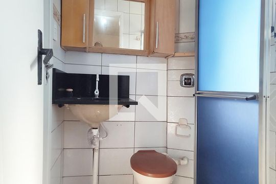 Banheiro da Suíte de casa para alugar com 2 quartos, 90m² em Boa Vista, Novo Hamburgo