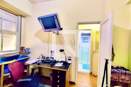 Quarto 3 de apartamento à venda com 4 quartos, 107m² em Copacabana, Rio de Janeiro