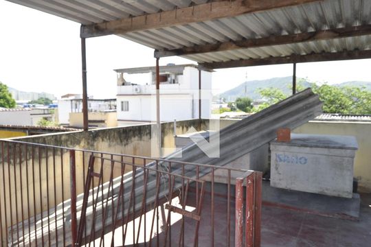 Área externa de apartamento para alugar com 2 quartos, 90m² em Piedade, Rio de Janeiro