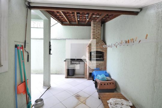 Quintal de casa à venda com 3 quartos, 188m² em Vila Nova Mazzei, São Paulo