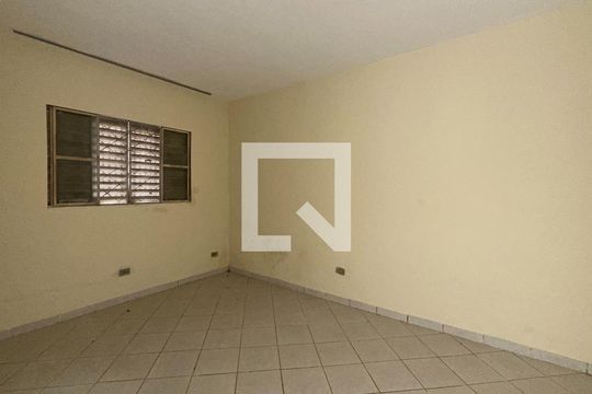 Quarto 1 de casa para alugar com 2 quartos, 100m² em Pineville, Pinhais
