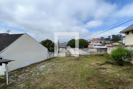 Vista de casa para alugar com 2 quartos, 100m² em Pineville, Pinhais