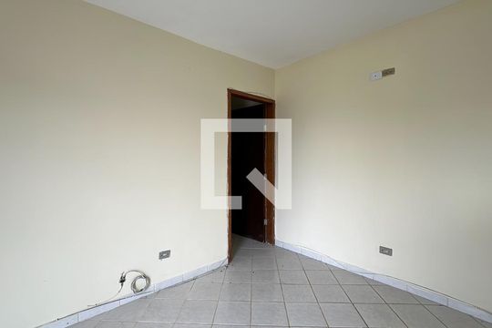 Casa para alugar com 2 quartos, 100m² em Pineville, Pinhais