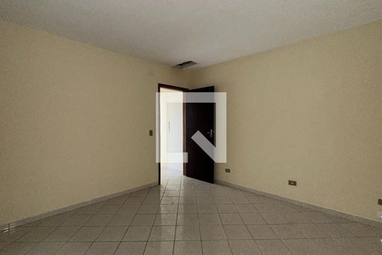 Quarto 2 de casa para alugar com 2 quartos, 100m² em Pineville, Pinhais