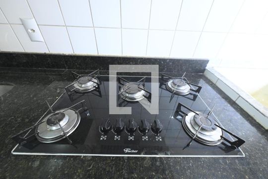 Cozinha de apartamento à venda com 2 quartos, 58m² em Jardim Leblon, Goiânia