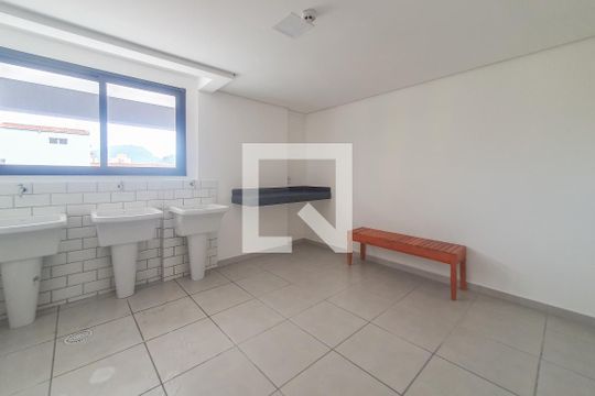 Área comum de apartamento para alugar com 1 quarto, 45m² em Enseada, Guarujá