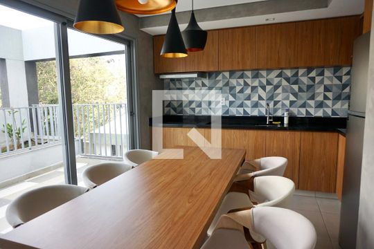 Cozinha coletiva de kitnet/studio à venda com 1 quarto, 20m² em Santo Amaro, São Paulo