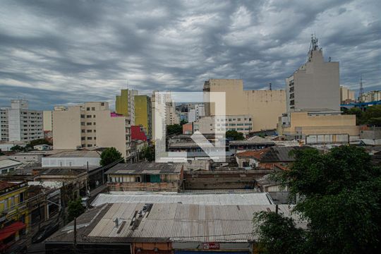 Vista do quarto de kitnet/studio à venda com 1 quarto, 26m² em Bela Vista, São Paulo