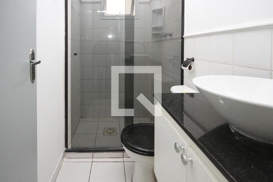 Banheiro de apartamento à venda com 2 quartos, 60m² em Vila Bela, São Paulo