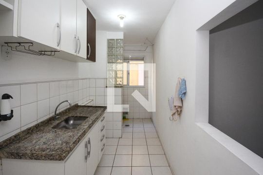 Cozinha de apartamento à venda com 2 quartos, 60m² em Vila Bela, São Paulo
