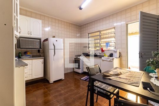 Cozinha da Casa 1 de casa à venda com 8 quartos, 500m² em Sacomã, São Paulo