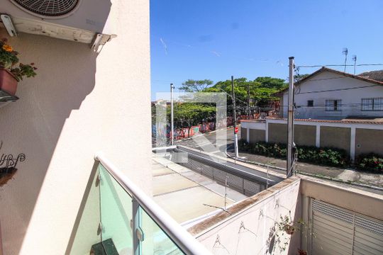 Vista do Quarto 2 de casa para alugar com 3 quartos, 90m² em Cidade Patriarca, São Paulo