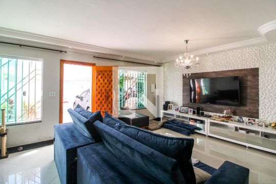 Sala de casa para alugar com 3 quartos, 90m² em Cidade Patriarca, São Paulo