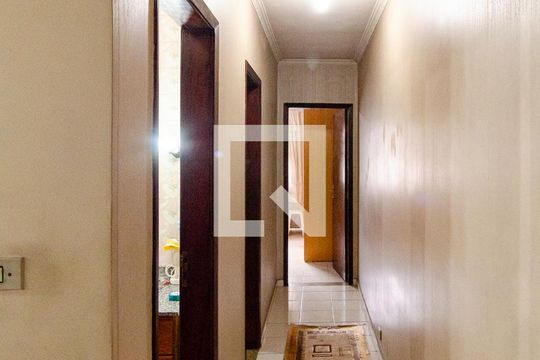 Corredor de casa à venda com 4 quartos, 196m² em Parque Jabaquara, São Paulo