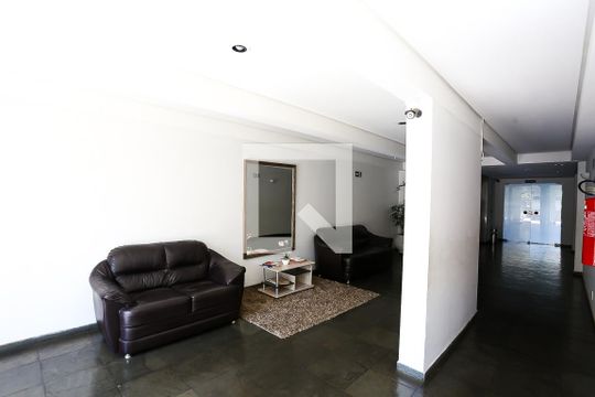 Hall de apartamento à venda com 2 quartos, 56m² em Jardim Monte Kemel, São Paulo