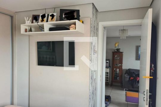 Apartamento à venda com 2 quartos, 52m² em Vila Scarpelli, Santo André