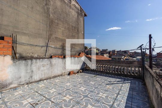 Área Externa de casa à venda com 1 quarto, 125m² em Conceição, Osasco