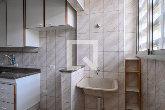 Area de Serviço de apartamento para alugar com 3 quartos, 100m² em Vila Água Funda, São Paulo