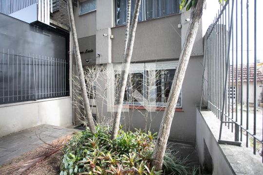 Fachada do Prédio de apartamento à venda com 1 quarto, 39m² em Santa Cecília, Porto Alegre