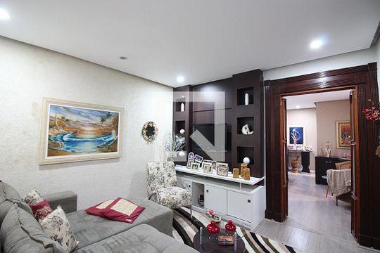 Casa à venda com 3 quartos, 204m² em Anchieta, São Bernardo do Campo