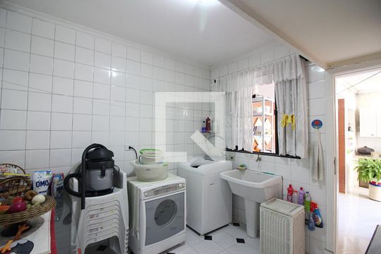 Área de Serviço de casa à venda com 3 quartos, 204m² em Anchieta, São Bernardo do Campo