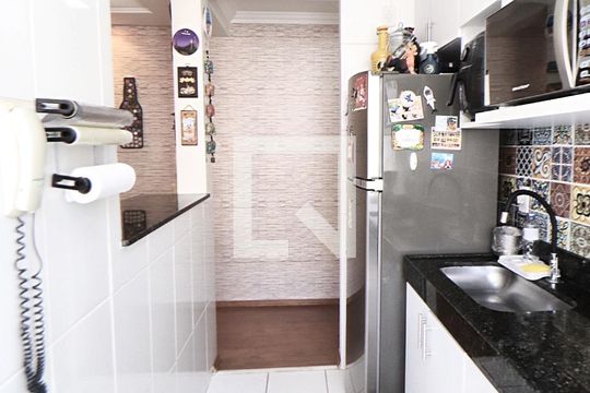 Cozinha de apartamento à venda com 3 quartos, 60m² em Jardim Nova Europa, Campinas
