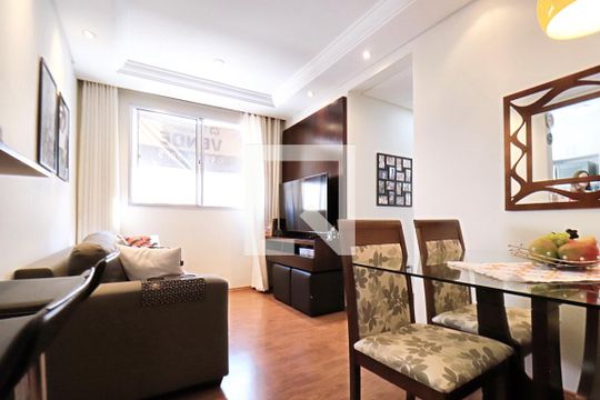 Sala de apartamento à venda com 3 quartos, 60m² em Jardim Nova Europa, Campinas