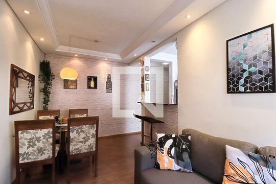 Sala de apartamento à venda com 3 quartos, 60m² em Jardim Nova Europa, Campinas
