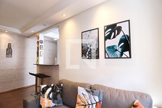 Sala de apartamento à venda com 3 quartos, 60m² em Jardim Nova Europa, Campinas