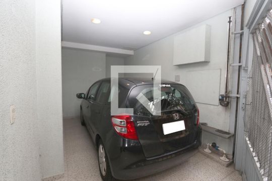Garagem de casa à venda com 5 quartos, 149m² em Vila Indiana, São Paulo