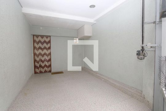 Garagem de casa à venda com 5 quartos, 149m² em Vila Indiana, São Paulo