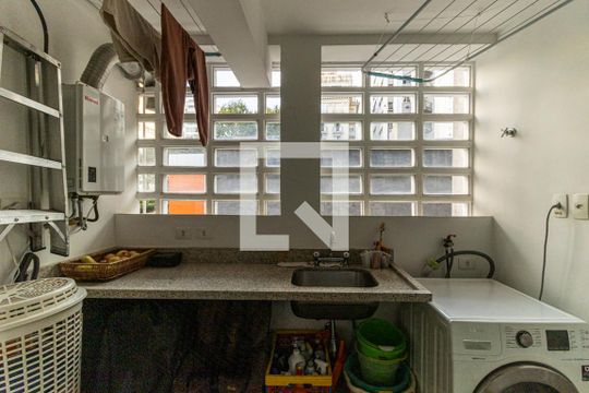 Área de Serviço de apartamento à venda com 3 quartos, 164m² em Higienópolis, São Paulo